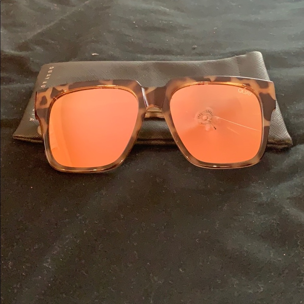 Quay On the Prowl Sunglasses